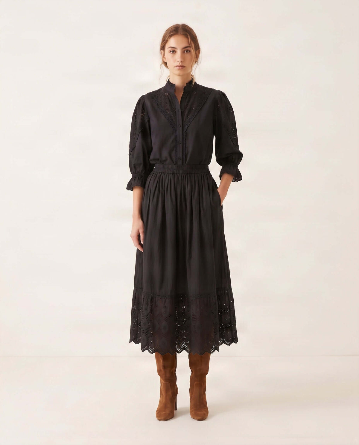 Zoey – Schwarzer Baumwollrock mit Spitzendetails
