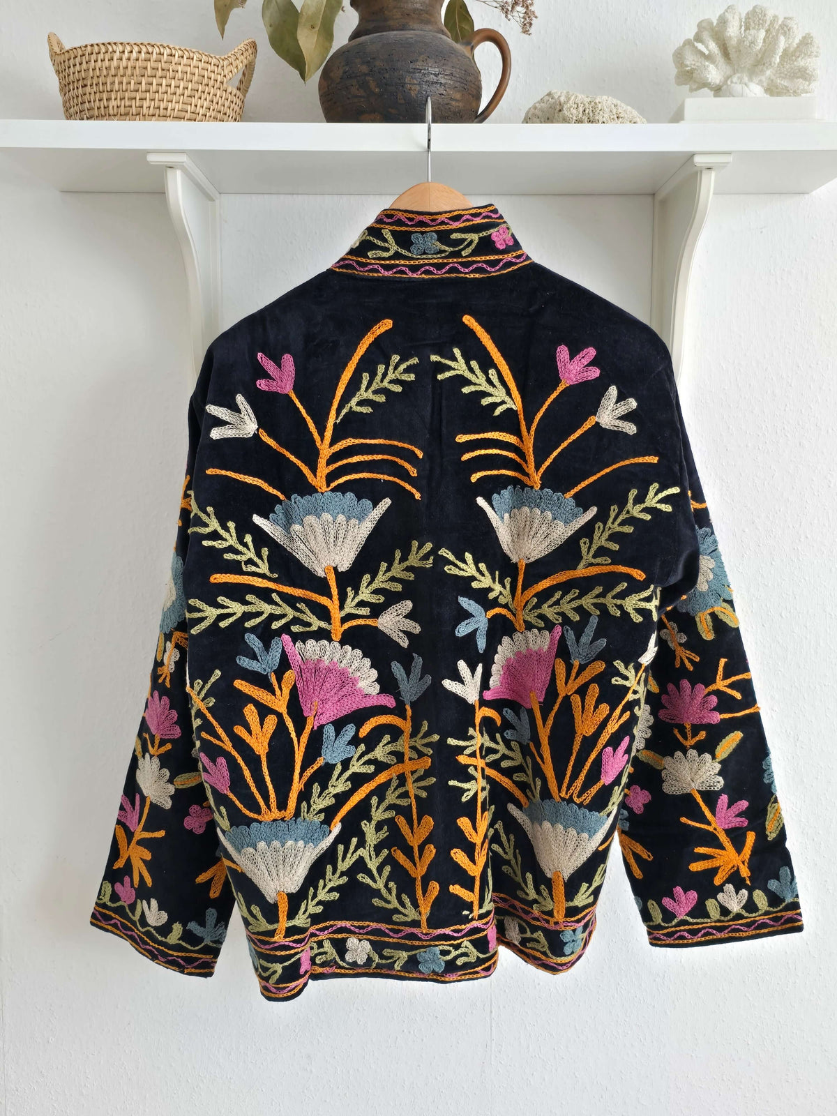 Wendbare bestickte Samtjacke