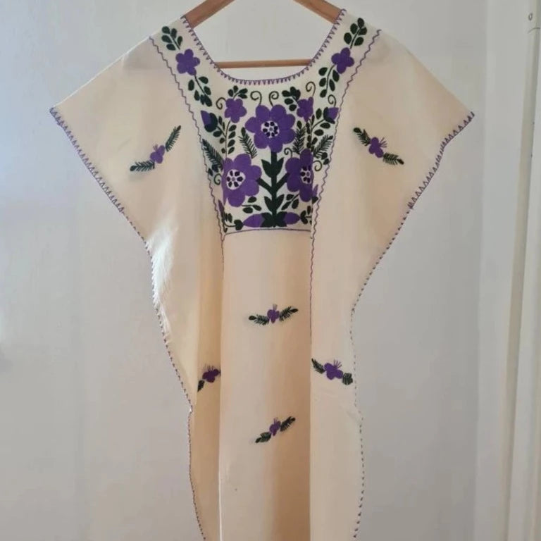 Carmela Kleid – weiß/lila