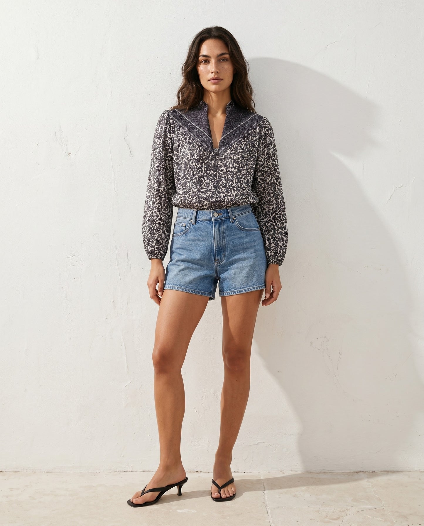 Olivia Bluse mit Handblockdruck – Schwarz/Weiß