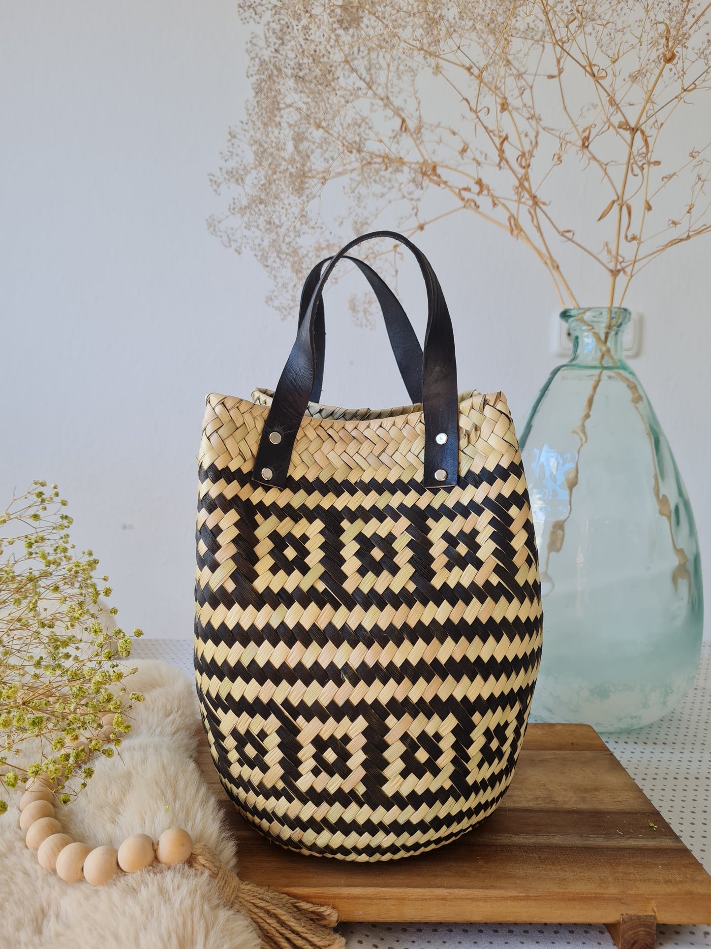 Las Palmas Korb Tasche Klein mit schwarzem Ledergriff – Creme/Schwarz