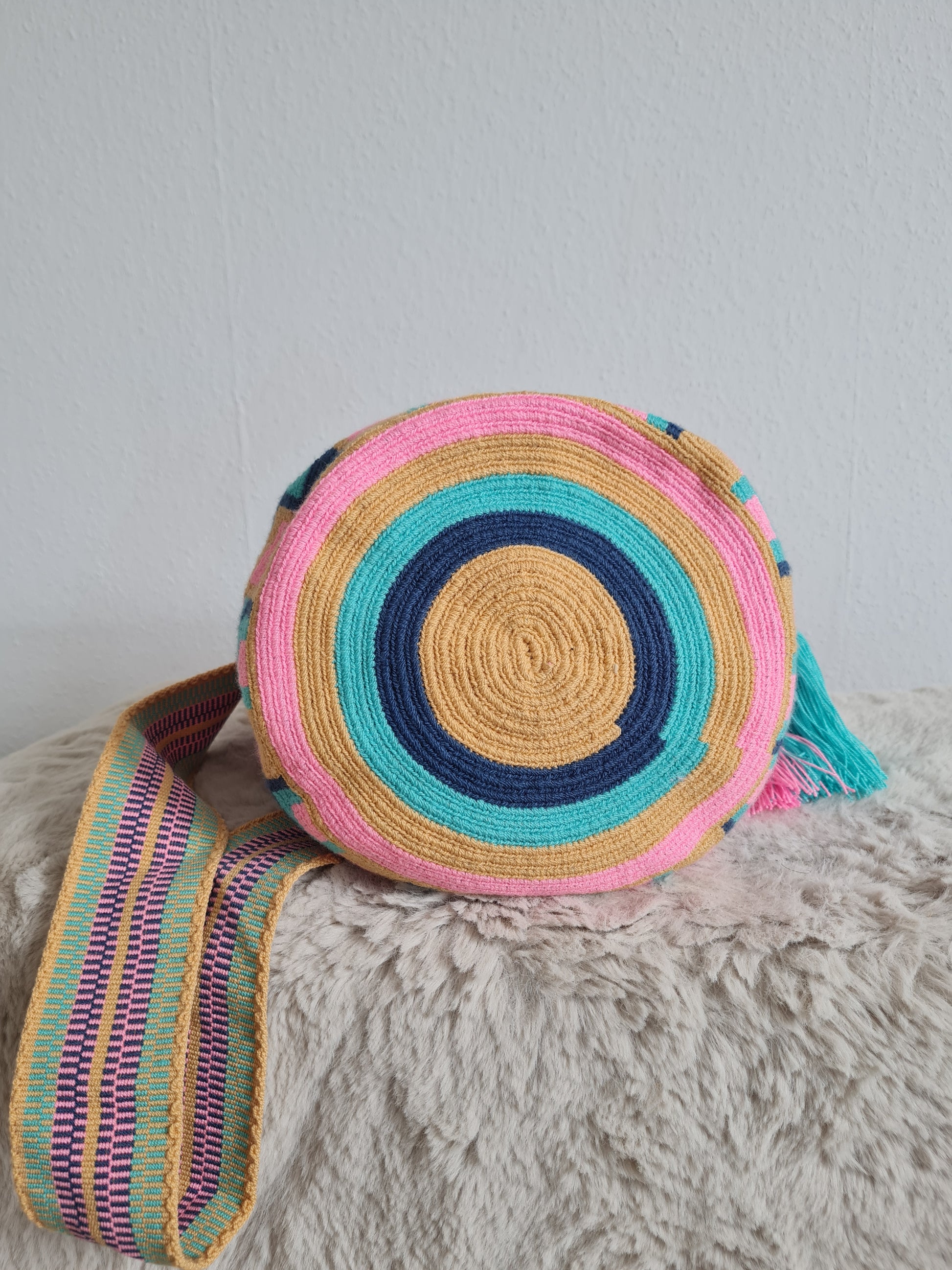 Wayuu Tasche Nr. 13 – Pink/Türkis