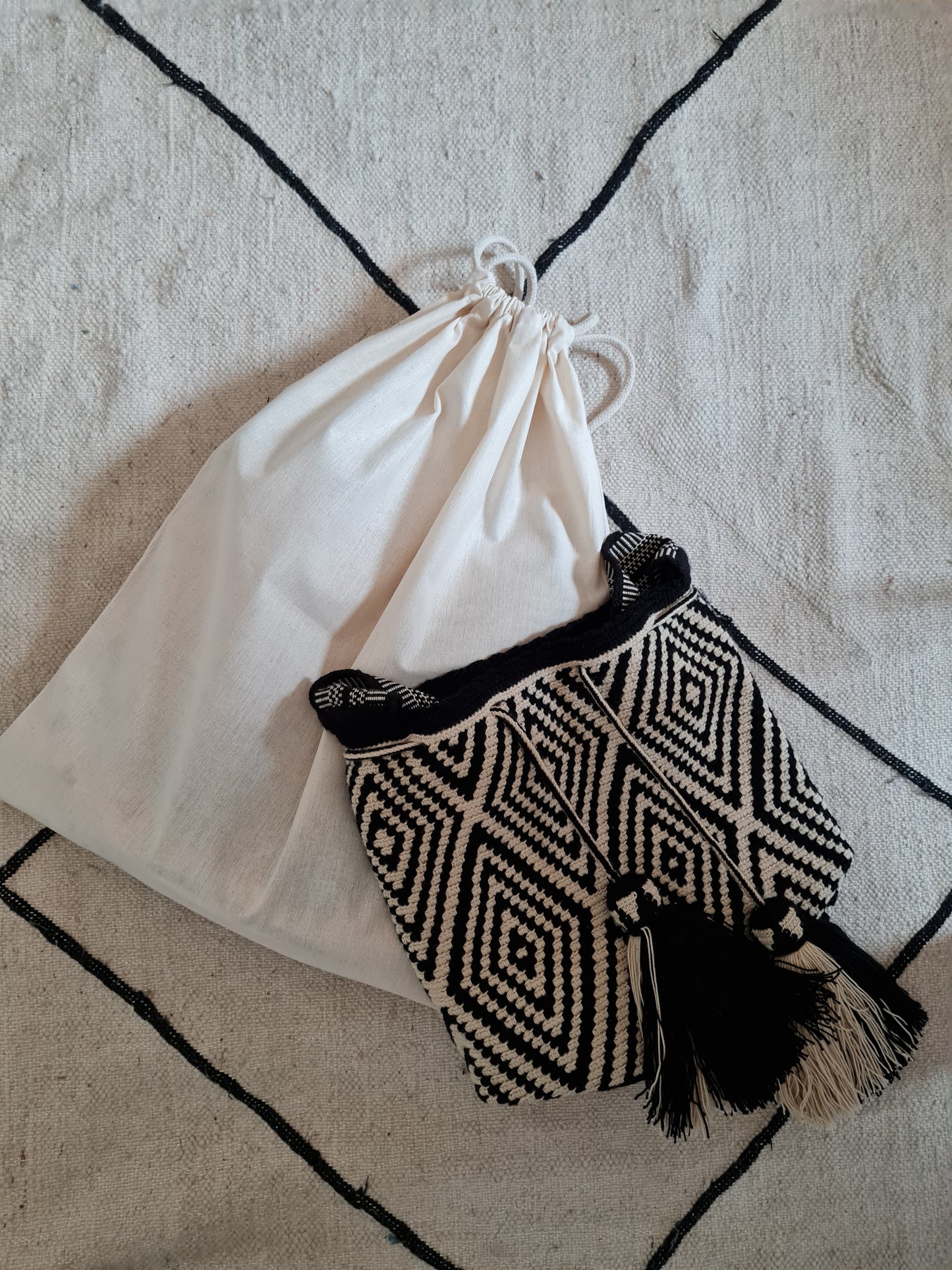 Wayuu Tasche Nr. 6 – Creme/Beige