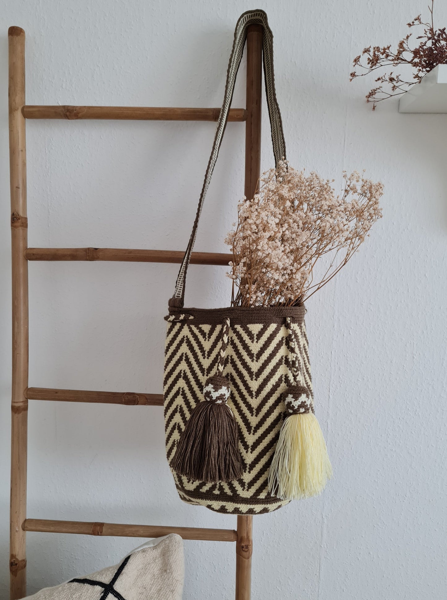 Wayuu Tasche Nr. 20 – Braun/Creme