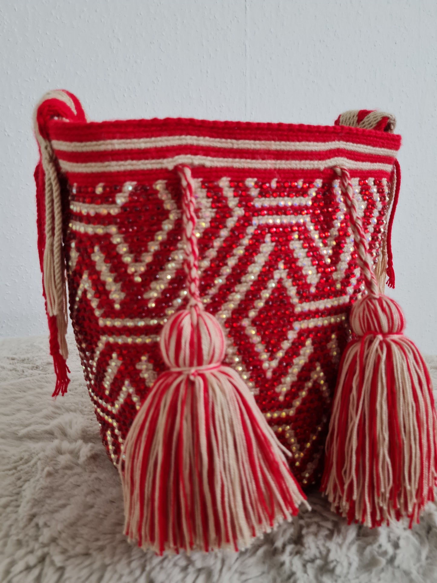 Wayuu Tasche  – Strasssteine in Rot