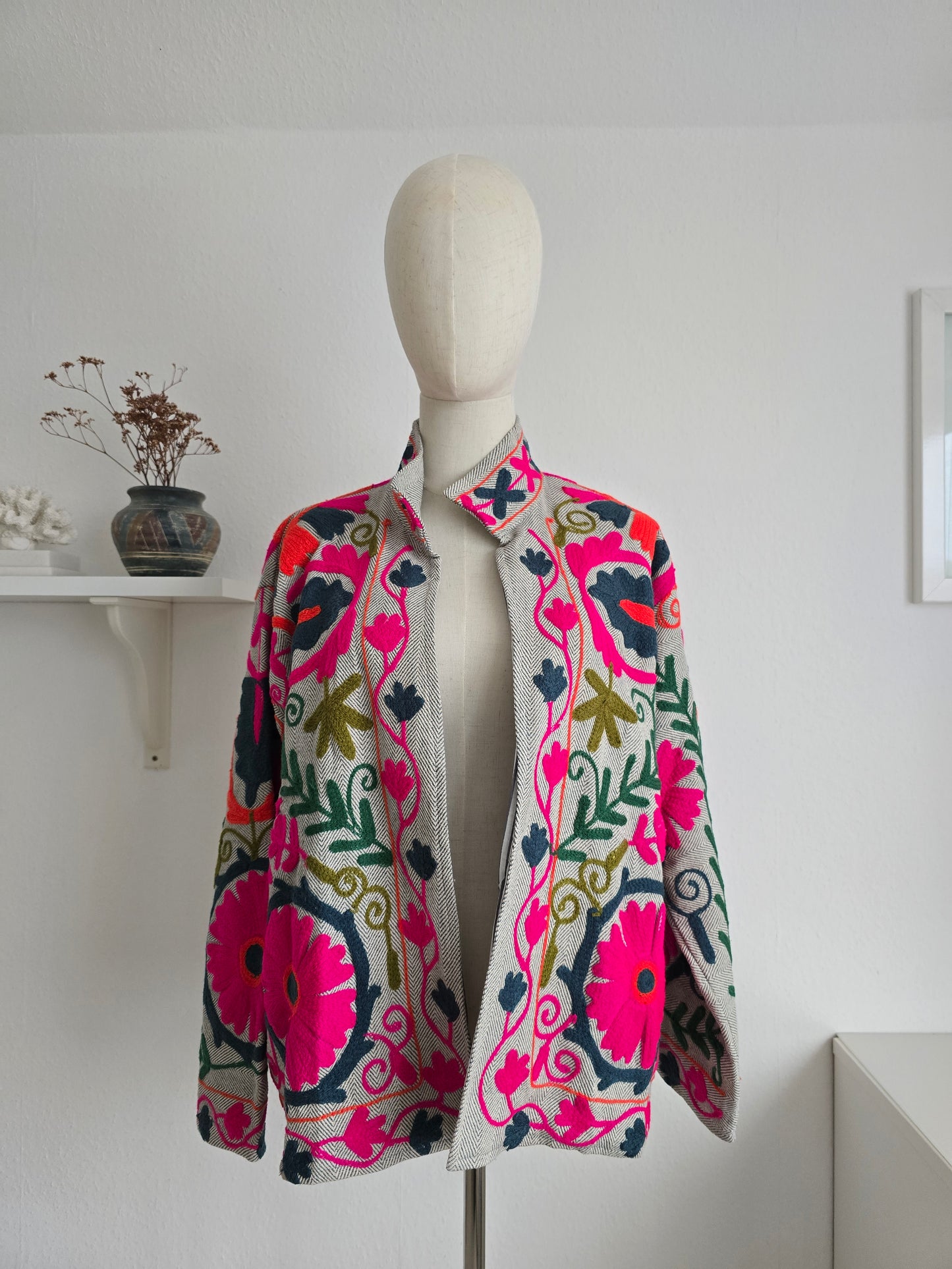 Bestickte Jacke