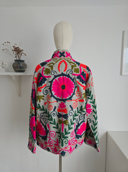 Bestickte Jacke