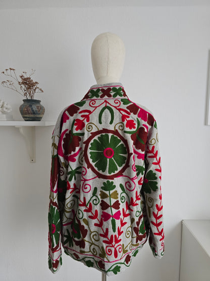 Bestickte Jacke