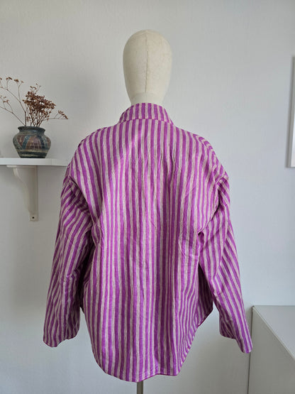 Samtjacke mit Stickerei