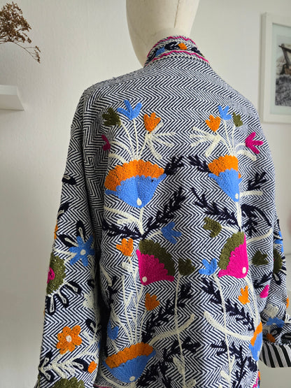 Bestickte Jacke