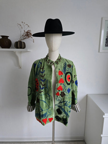 Wendbare bestickte Samtjacke