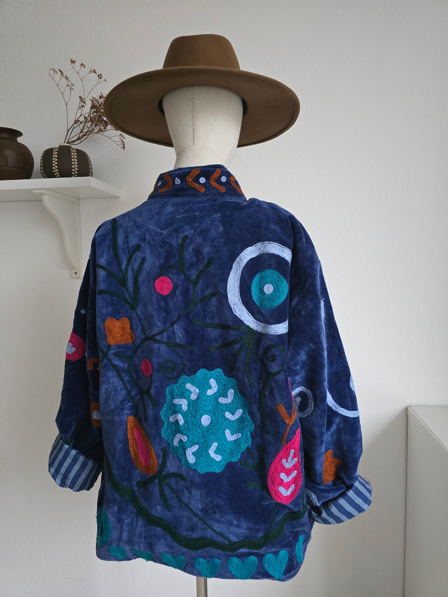 Wendbare bestickte Samtjacke - Blau