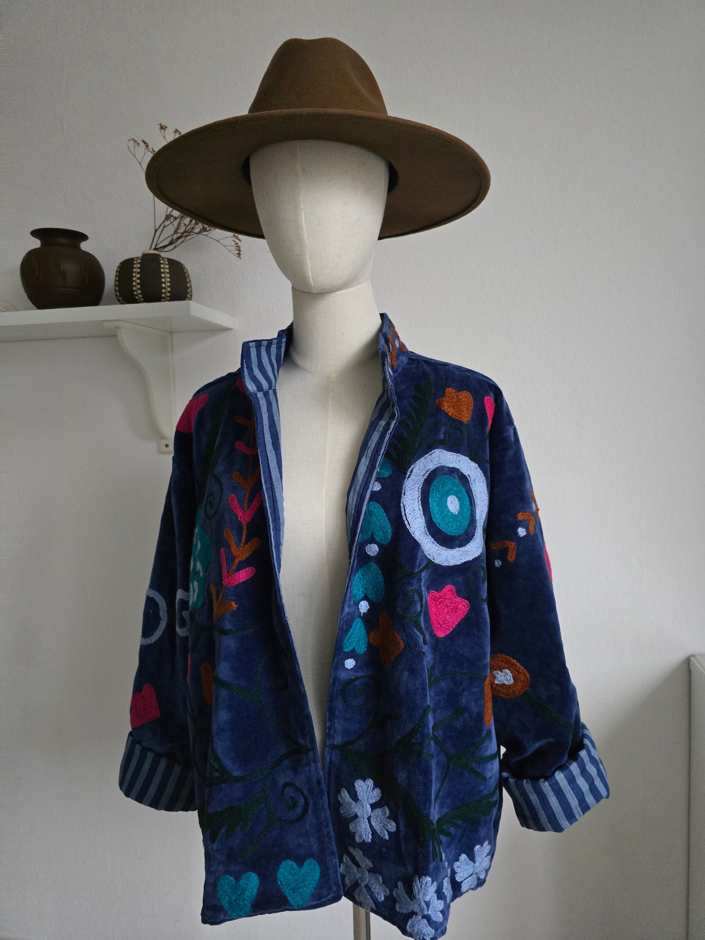 Wendbare bestickte Samtjacke - Blau