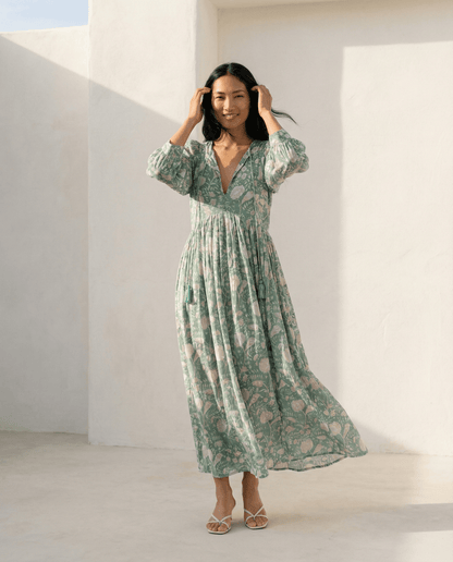 Camilla Boho Blumen-Midikleid