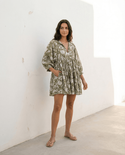 Camilla Minikleid mit Handblockdruck – Olivgrün, handgefertigt, Vintage-inspiriertes Kleid, elegant für Tag und Abend.