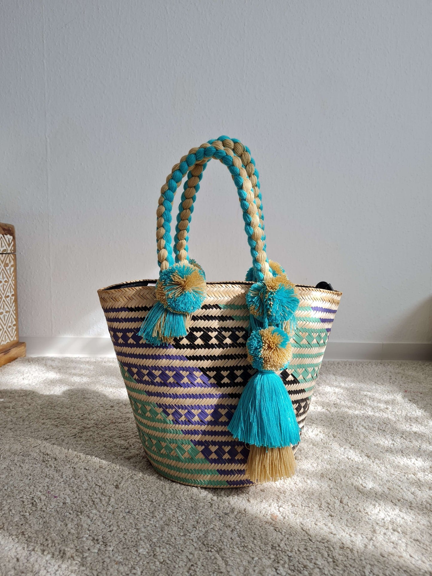 Handgemachte Korbtasche Medium -Mehrfarbig