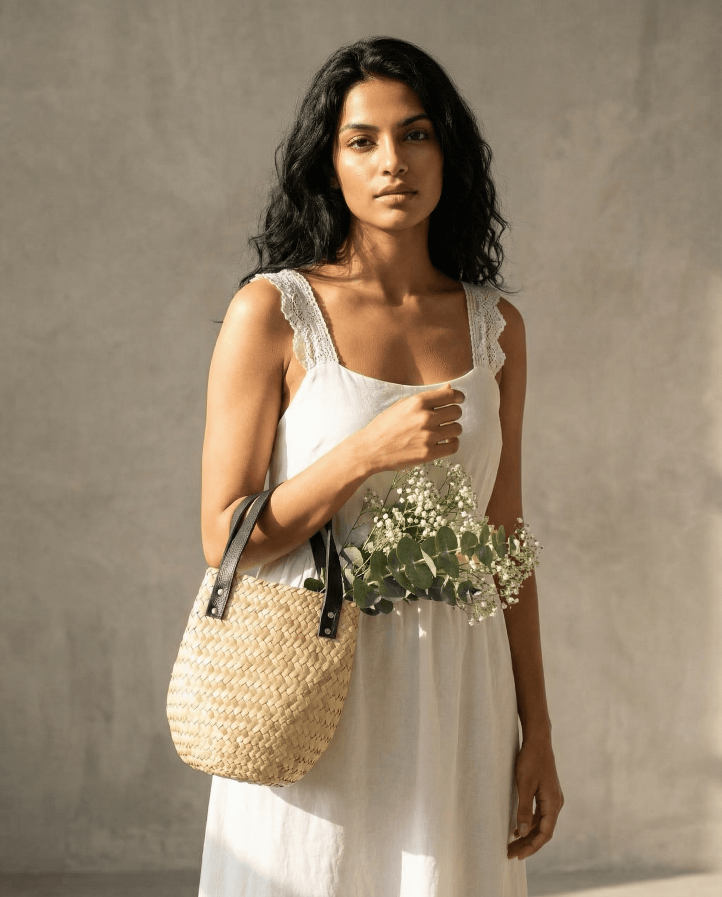 Las Palmas Korb Tasche Klein mit schwarzem Ledergriff – Creme