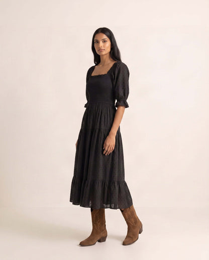 Romantisches gesmoktes Baumwollkleid mit Taschen