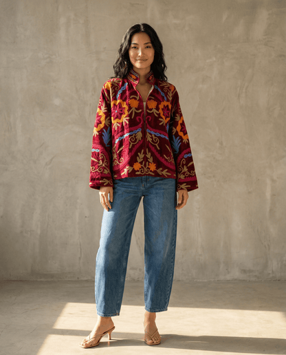 Samtjacke mit Stickerei - No. 2, bestickt und lässig, perfekt für jedes Outfit.