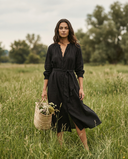 Rumi Kleid in Schwarz – HAZEL Kleid mit Knopfleiste und Taschen, vielseitig tragbar