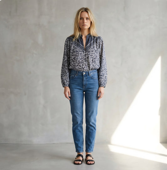 Olivia Bluse mit Handblockdruck – Schwarz/Weiß