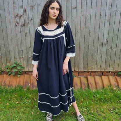 Victoria Maxi Kleid – Schwarz/Creme